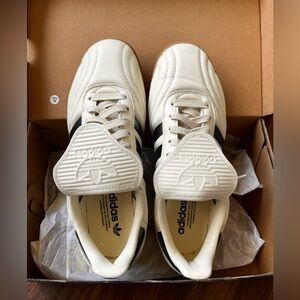 Adidas Samba Long Tongue Sneaker